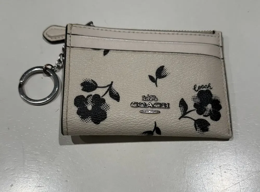 Coach Mini Skinny Id Case In Floral print CP346